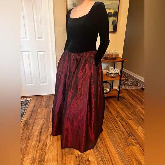 Jessica McClintock Vintage Velvet & Taffeta Gown Size 8 Victorian Cosplay Dress - Picture 1 of 15